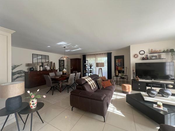 Demeure Contemporaine 6 pièces 194.8 m2