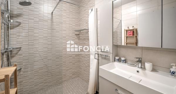 À vendre Appartement 3 pièces 95 m² - Ferney-voltaire 01210