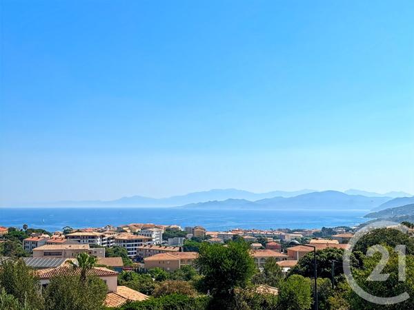 Appartement T2 à vendre  2 pièces - 37,76 m2 L ILE ROUSSE - 202