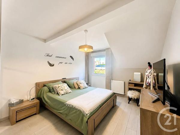 Appartement T4 à vendre  4 pièces - 91,05 m 2   DRUMETTAZ CLARAFOND  - 73