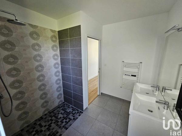 Maison 5 pièces de 118 m² à Bayeux (14400)