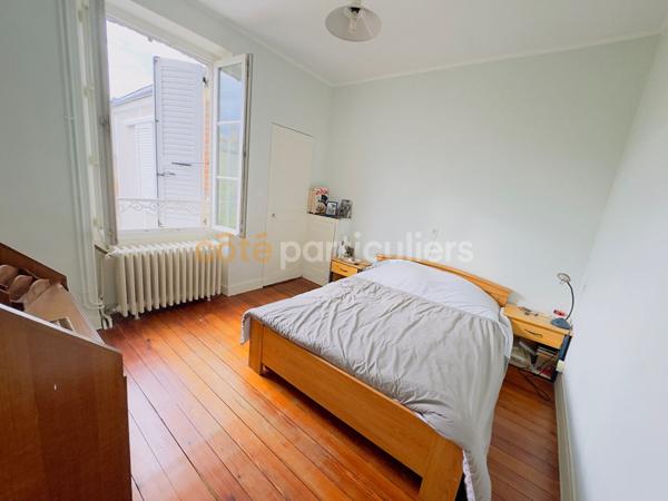 Vente
                Maison150 m² - 6 Pièces -
                    ORLEANS (45000)