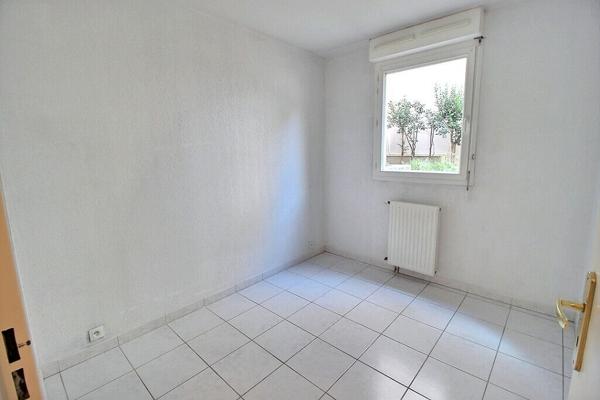 MARSEILLE 13008 - Appartement 3 pièces 57.56 m² avec extérieur