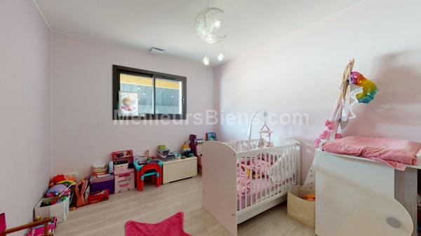 Villa T7 sur parcelle de 1200m²