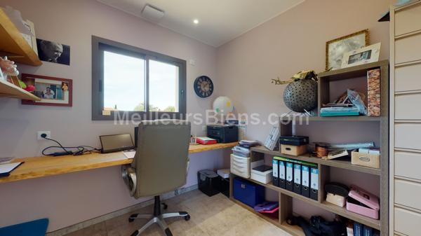 Villa T7 sur parcelle de 1200m²