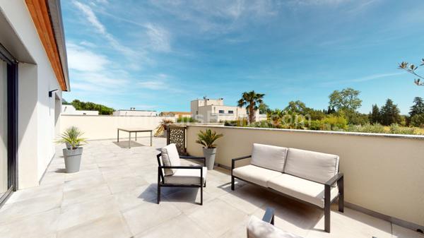 Villa T7 sur parcelle de 1200m²