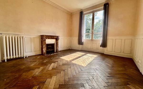 Maison à vendre    5 pièces • 154,49 m2 Coulommiers