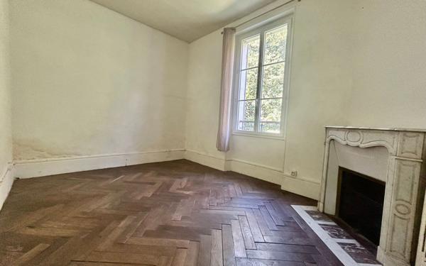 Maison à vendre    5 pièces • 154,49 m2 Coulommiers