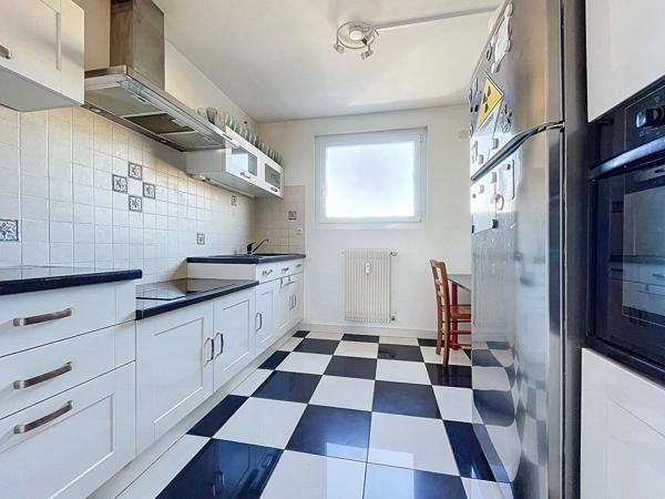 Appartement 3 pièces 65.5 m2