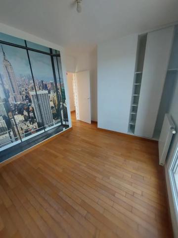 Appartement à louer à Sainte-Geneviève-des-Bois (91700)