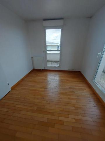 Appartement à louer à Sainte-Geneviève-des-Bois (91700)