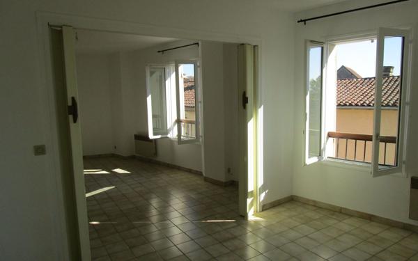 Appartement à louer    3 pièces •  Aignan