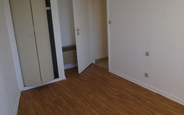 Appartement à louer    3 pièces •  Aignan