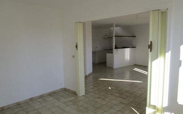 Appartement à louer    3 pièces •  Aignan