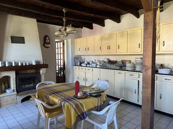 Maison à vendre |  Saint-Sornin-la-Marche |  5 pièces | 133 m²