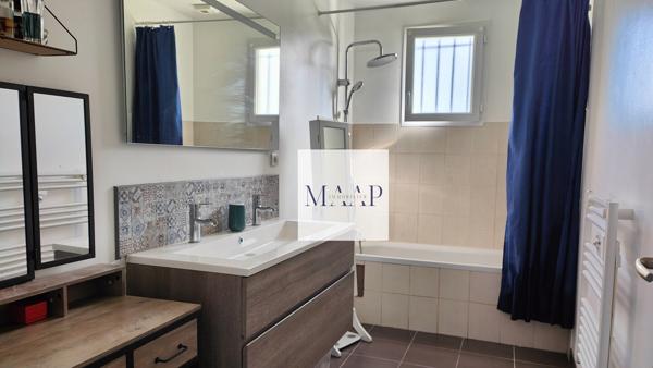 Maison de plein pied,4 chambres et garage