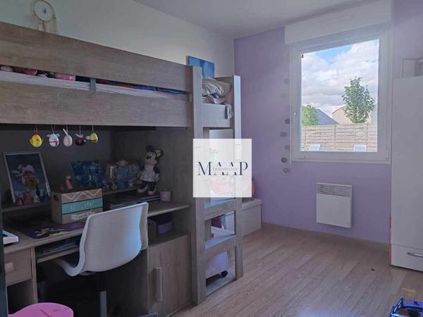 Maison de plein pied,4 chambres et garage