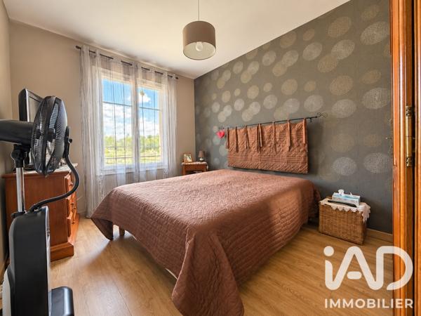 Maison à vendre 5 pièces 142 m² Langeais