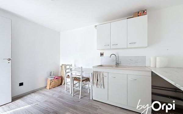 Maison à vendre    3 pièces •  Le Quartier