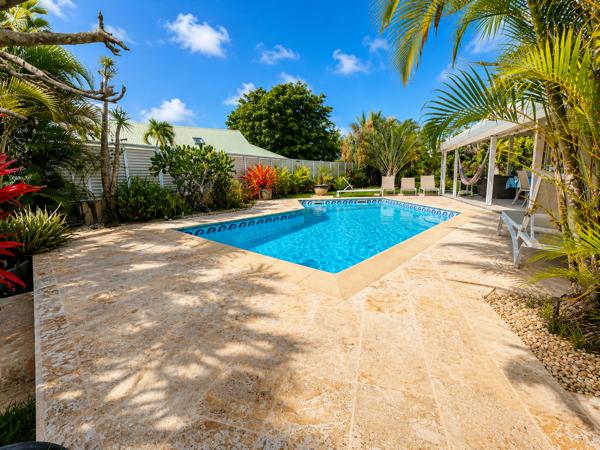 EXCEPTIONNEL - VILLA GOSIER VUE MER AVEC PISCINE