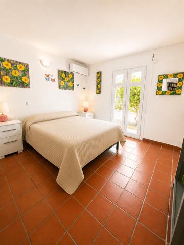 EXCEPTIONNEL - VILLA GOSIER VUE MER AVEC PISCINE