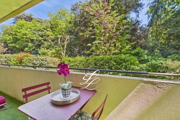 Vente - Appartement 4 pièces 82 m 2 NANTES (44000)