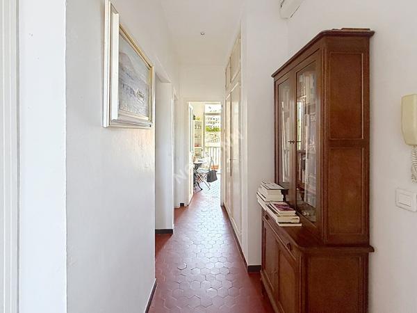Location Toulon Bon-Rencontre  Appartement de 3 pièces de 59 m²