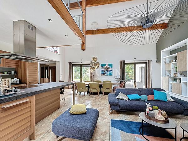 Maison 300m² LAMORLAYE