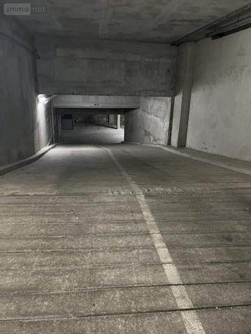 Garage - Parking à vendre à Paris 11e arrondissement à Paris (75011), ref : 007/2586EL