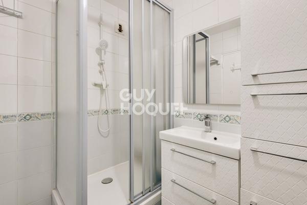 Appartement Paris 3 pièce(s) 58 m2 Saint Lambert