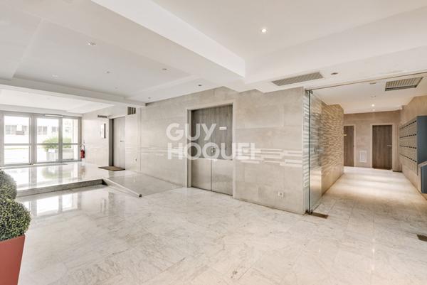 Appartement Paris 3 pièce(s) 58 m2 Saint Lambert