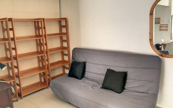 Appartement à louer    1 pièce •  Nîmes