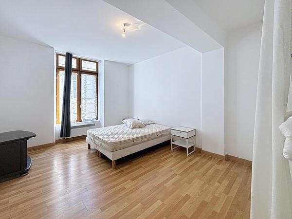 Investissement / centre ville / bon état