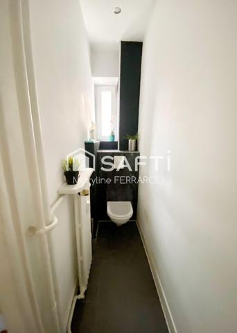 Appartement Hausmanien, lumineux, traversant, 2 balcons