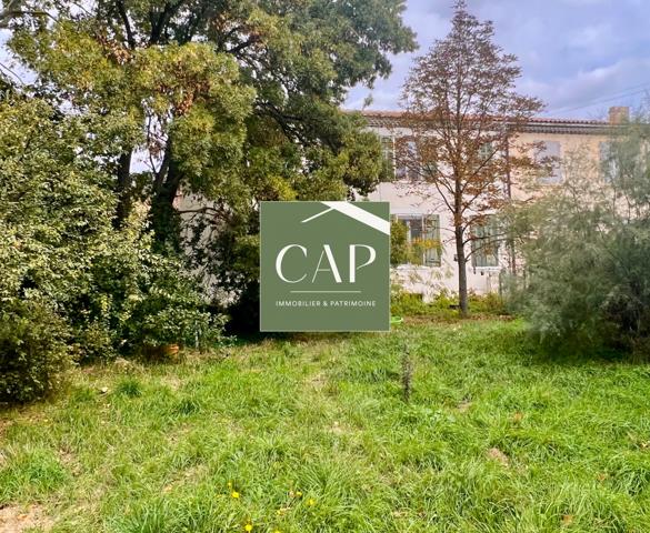 Cabriès (13480) CABRIES : Fort potentiel pour ce corps de Bastide sur une parcelle de plus de 6000 m2