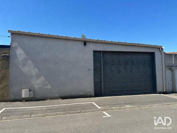 Location hangar 140 m² Avion