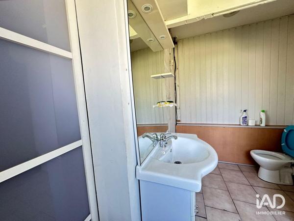 Location hangar 140 m² Avion