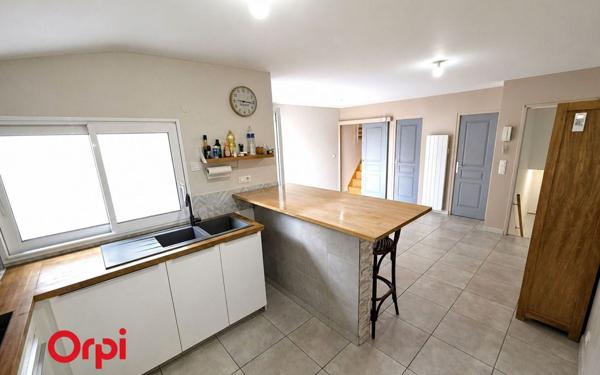 Maison à vendre    3 pièces •  Bessan
