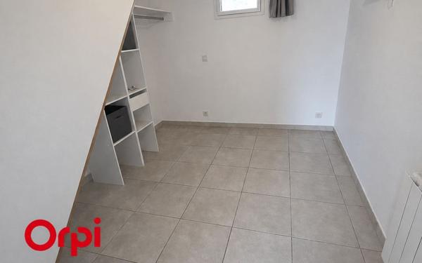 Maison à vendre    3 pièces •  Bessan