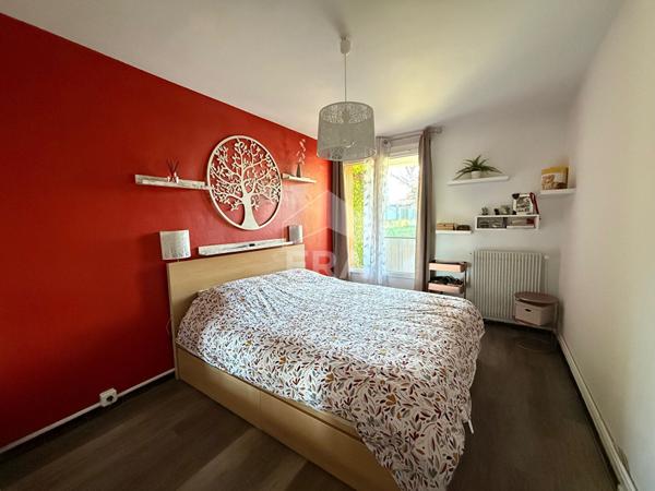 A VENDRE 13400 AUBAGNE APPARTEMENT T3/4 DE 76 M² BALCON ET CAVE 30 M²