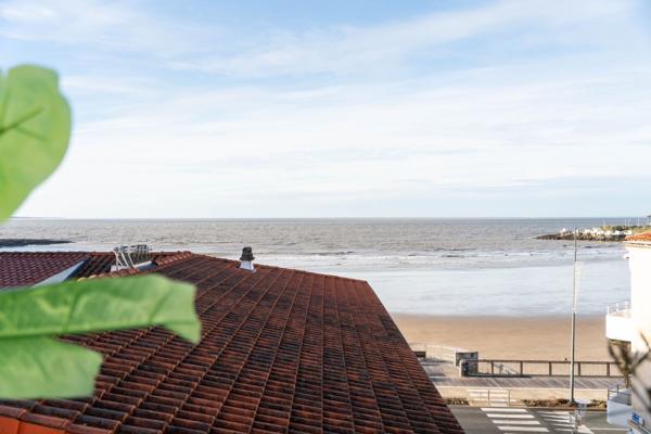 Exclusivité Sotheby’s International Realty – Plage à pied