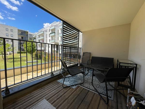 T2 avec terrasse et piscine / Centre-ville Royan