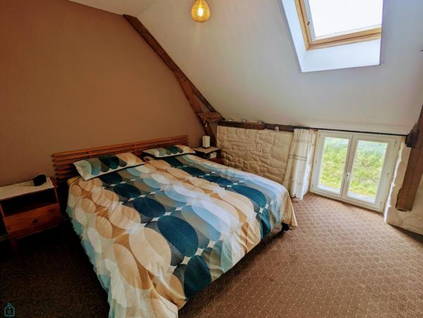 Grand longère en campagne avec terrain