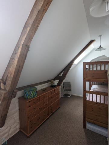 Grand longère en campagne avec terrain