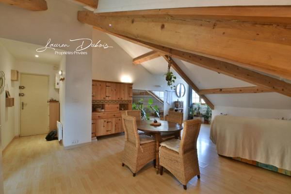 SERRES - Superbe appartement lumineux en dernier étage !