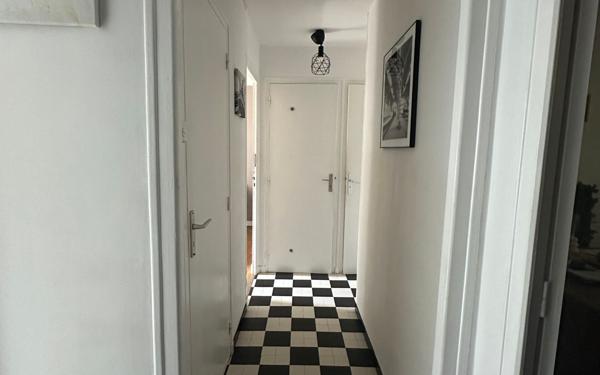 Appartement à vendre    3 pièces • 56 m2 Saint-Égrève