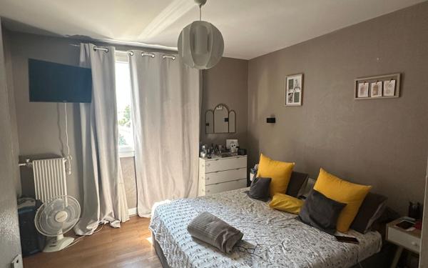 Appartement à vendre    3 pièces • 56 m2 Saint-Égrève