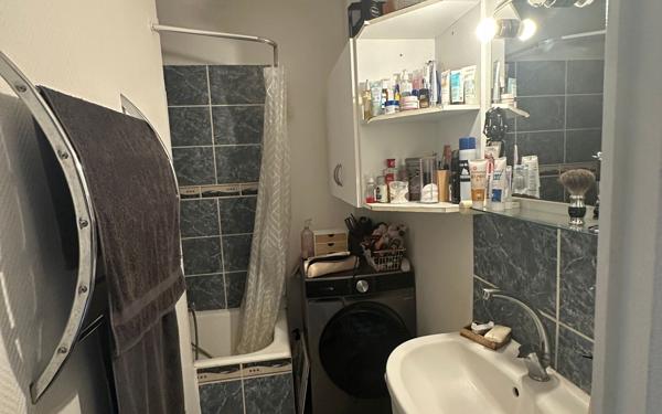 Appartement à vendre    3 pièces • 56 m2 Saint-Égrève