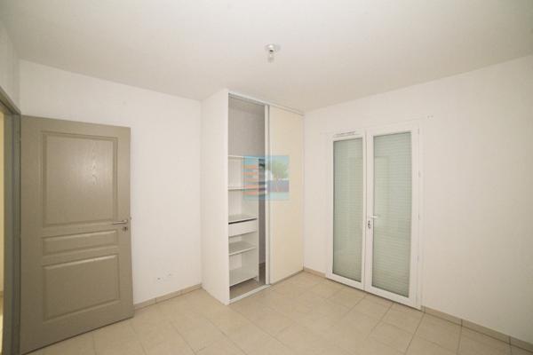 11130 SIGEAN A LOUER T3 AVEC JARDIN ET PLACE DE PARKING SIGEAN