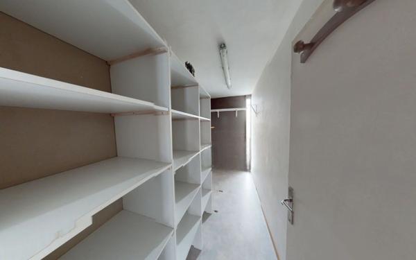 Appartement à vendre    3 pièces • 76 m2 Talence